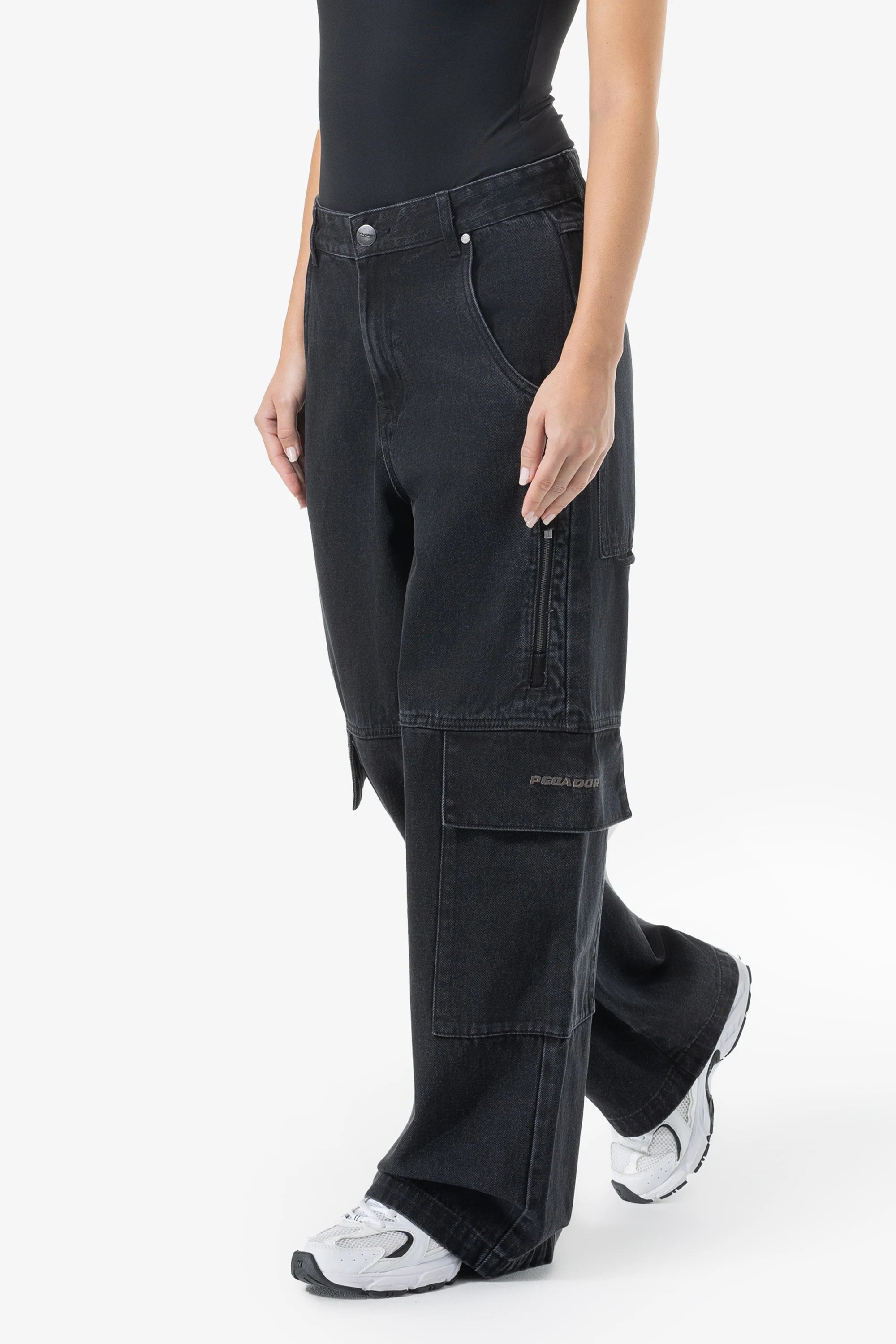 Taily Super Baggy Cargo Jeans Washed Black