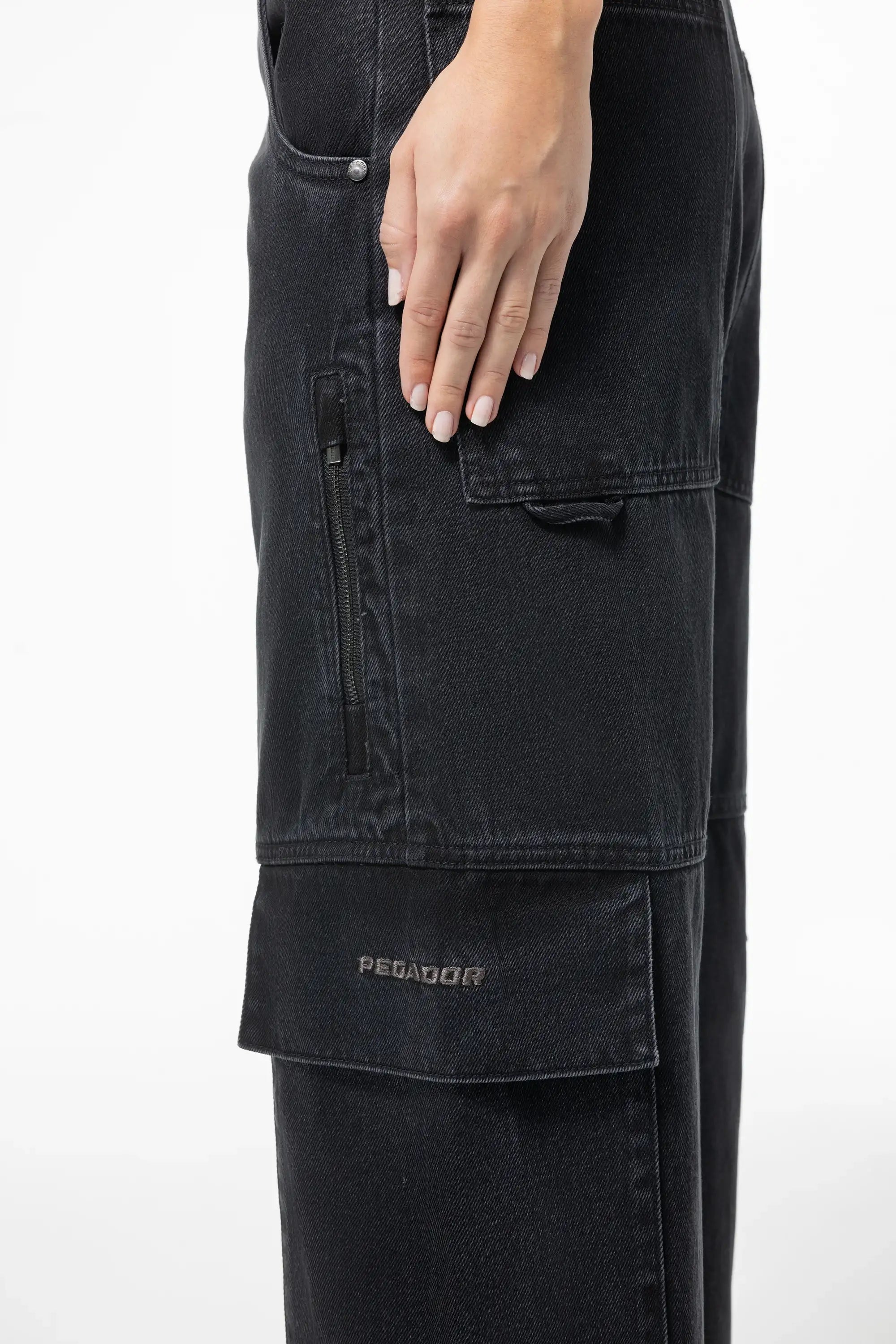 Taily Super Baggy Cargo Jeans Washed Black