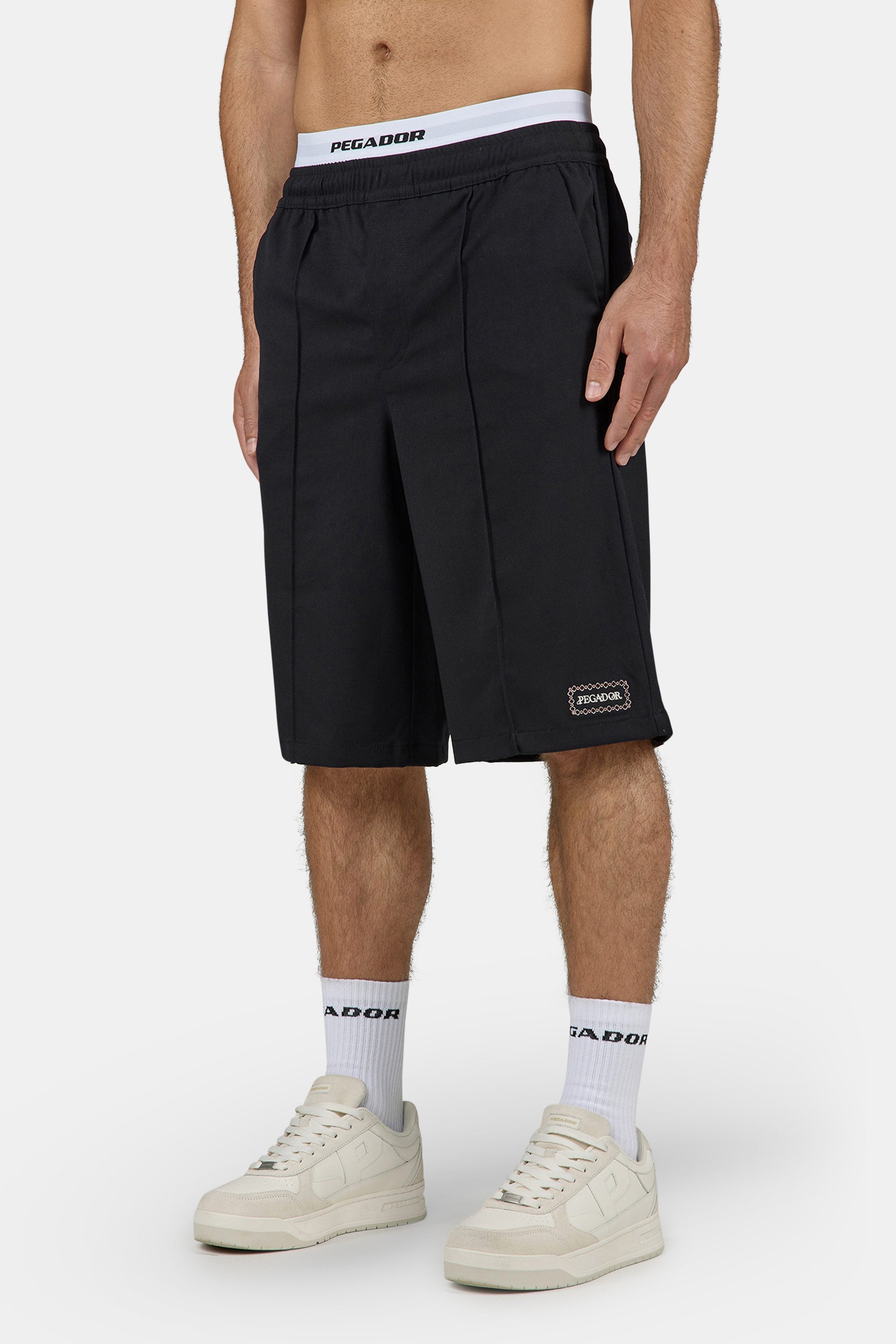 Cason Overknee Shorts BLACK