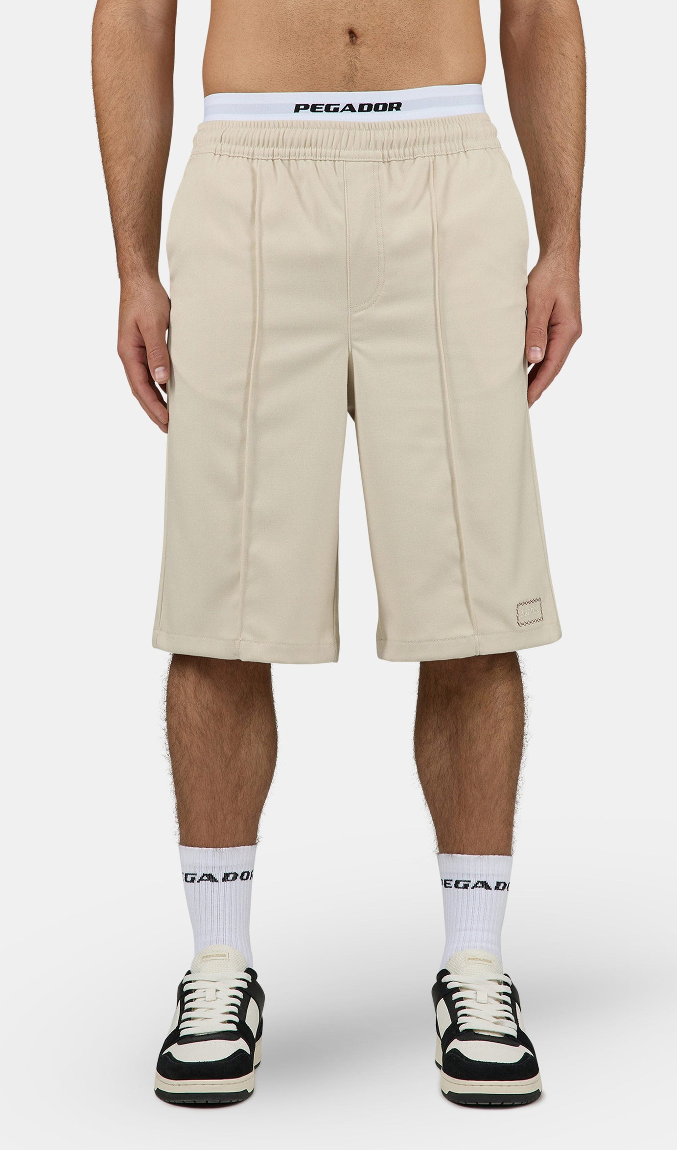 Cason Overknee Shorts Light Beige