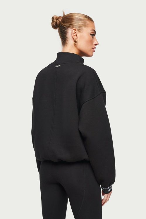 Branded Elastic Quarter Zip – Black - Drakkar shop