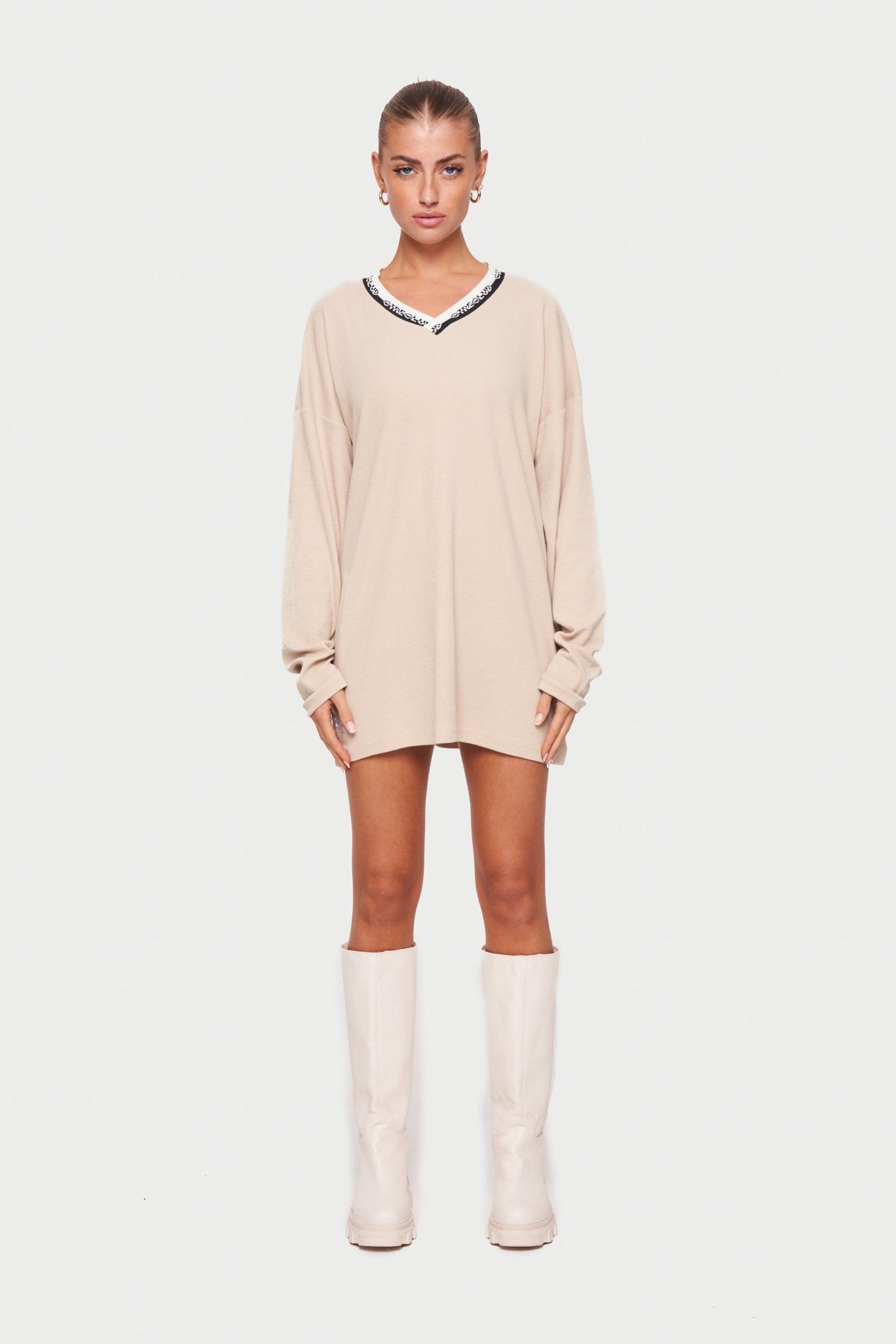 DEEP V NECK RIBBED LONG SLEEVE DRESS BEIGE - Drakkar shop