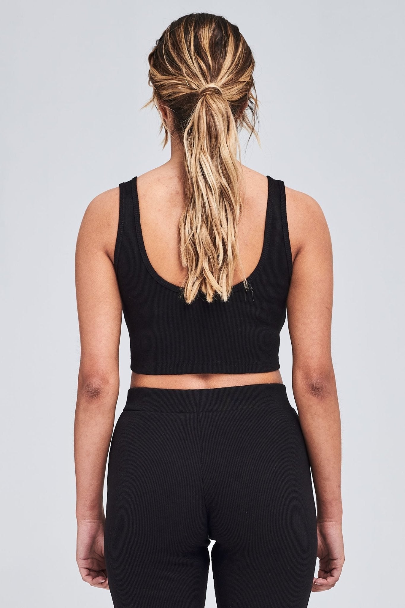 RUBY RIB CROP TOP BLACK - Drakkar shop